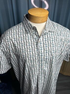 Saks Fifth Avenue White Short-Sleeve Button-Down with Teal Medallion Print